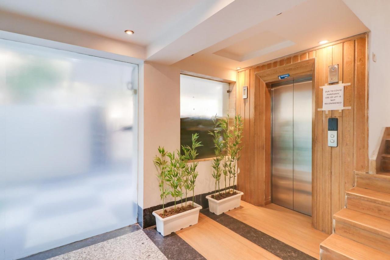 Townhouse 939 Hotel Gagan Inn Near Satyam Inox Patel Nagar New Delhi Exteriör bild