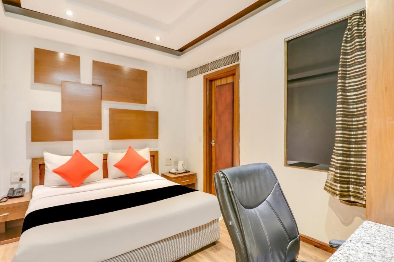 Townhouse 939 Hotel Gagan Inn Near Satyam Inox Patel Nagar New Delhi Exteriör bild